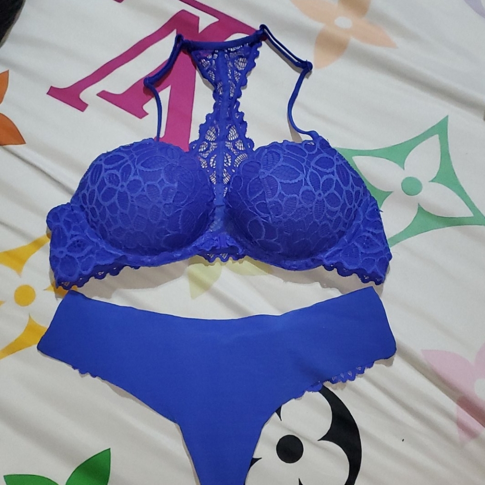 Victoria's Secret Bra and Panty Set